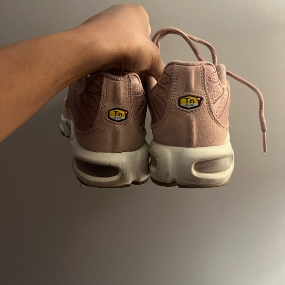 Nike Air Max Plus - Picture 3 of 4